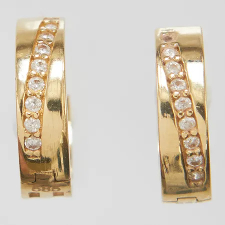 Örhängen med vita stenar Ø12,5mm, bredd 3,5mm, ostämplade, 14K Vikt: 2 g