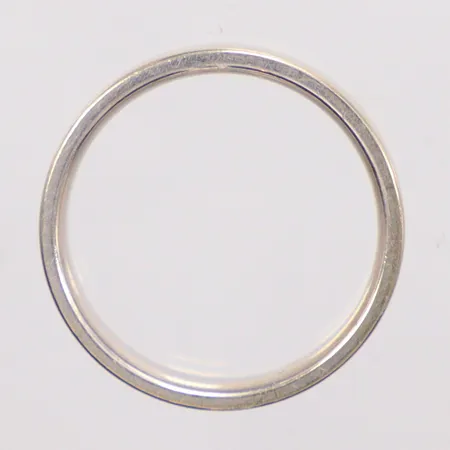Ring slät, Ø20¼, bredd 5mm, vitguld, 18K.  Vikt: 8,8 g