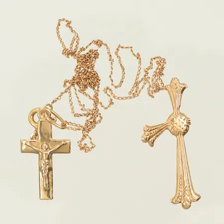 Två hängen och del av kedja, defekta, trassel, 14K, 1,9g Vikt: 1,9 g