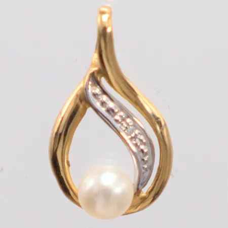 Hänge odlad pärla, längd 1,5cm 18k  Vikt: 0,6 g