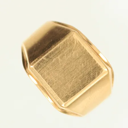 Klackring stl 19¼, bredd 4-14mm, skev skena, 18K, 3,7g Vikt: 3,7 g