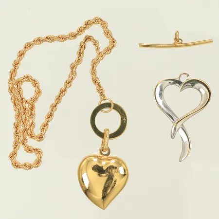 Hänge hjärta, armlänk med berlock hjärta, saknar ögla & trasig av, 18K 5,1g Vikt: 5,1 g