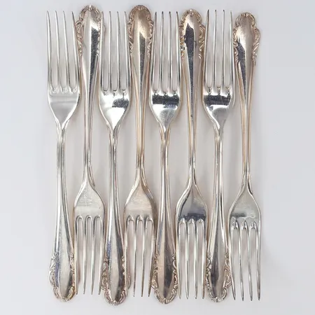 8 Gafflar, modell Haga, längd 15cm, silver  Vikt: 162,4 g