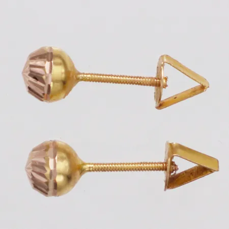 Ett par örhänge kulor Ø5mm, skruvlås 14K  Vikt: 0,5 g
