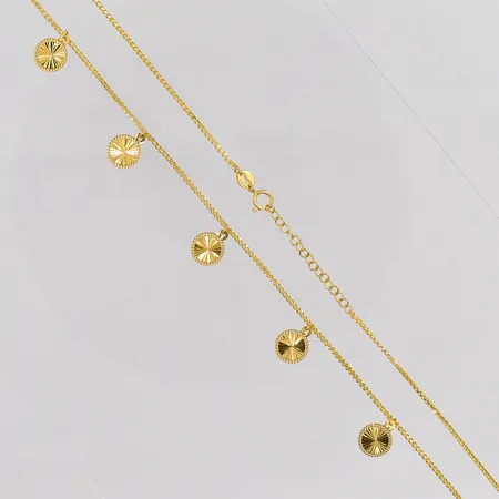 Collier med 6 berlocker Ø 7mm längd 41cm 21K Vikt: 2,9 g