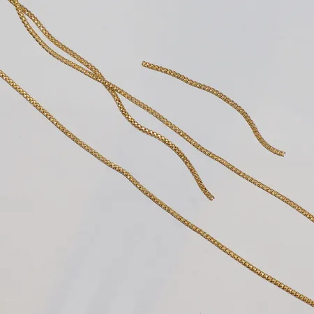 Kedja defekt, högkaratigt med lås ej i guld minst 21K Vikt: 6,8 g