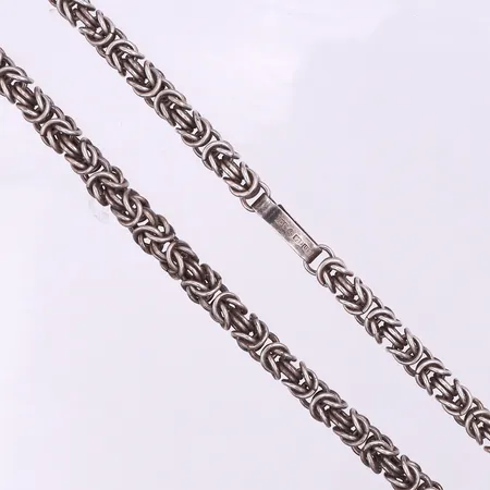 Collier Stenebylänk Janne Guldsmed Dals Långed,längd ca 41 cm,bredd 5.6 mm,silver 925/1000. Vikt: 46 g