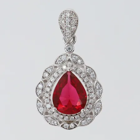 Hänge röd och vita stenar ca 29x16mm inkl ögla, 925/1000 silver Vikt: 3,8 g