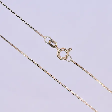 Kedja Venezia längd 44 cm bredd 1 mm, 18K. Vikt: 2,4 g