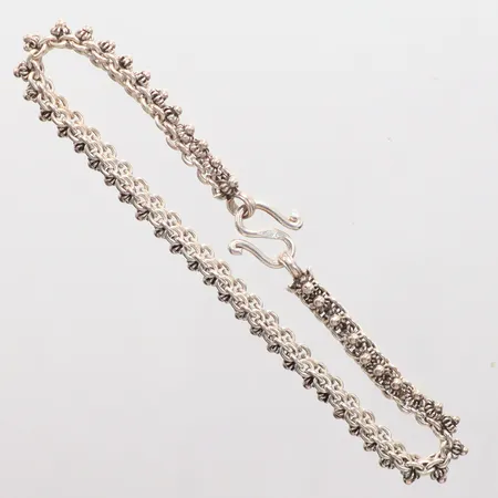 Armband längd 18cm, bredd 4mm, 925/1000 Silver. Vikt: 9,1 g