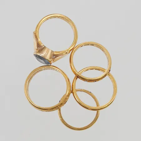 Diverse ringar, gravyr samt stenar, 23K 29,6g.
