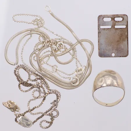 Diverse silver defekt, silver 830-925/1000 Vikt: 20,1 g