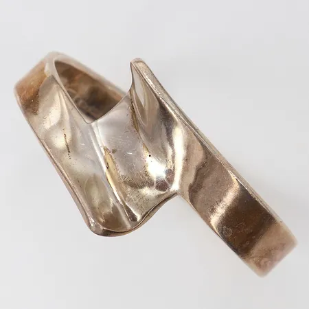 Armring stel Ø68mm bredd 12-35mm Silver 925/1000.  Vikt: 88,6 g