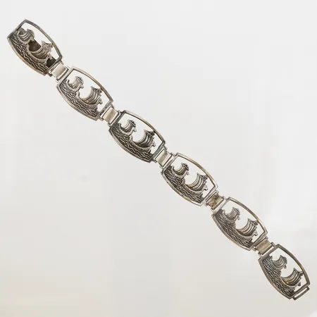 Armband Vikingaskepp längd 18cm, bredd 17mm, slitage, defekt lås, 830/1000 silver.  Vikt: 25 g