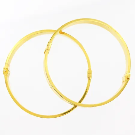 2 stela armband Ø55mm bredd 6mm smärre bucklor OBS! Ej märkesdesign 21K.  Vikt: 23,8 g