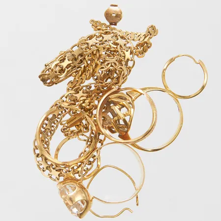 Diverse guld defekta 18K, bruttovikt: 19,5g.