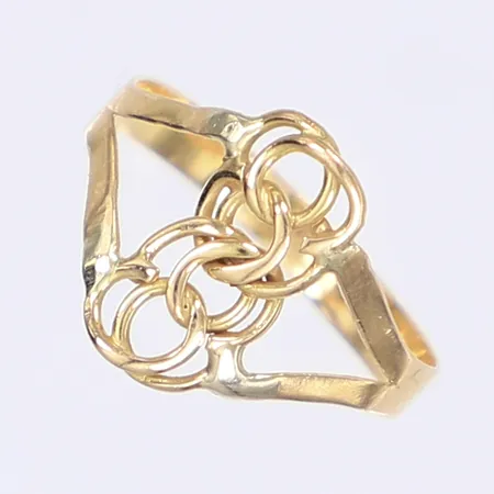 Ring stl:17 bredd 3-13mm, bucklig/missformad, 18K Vikt: 1,4 g