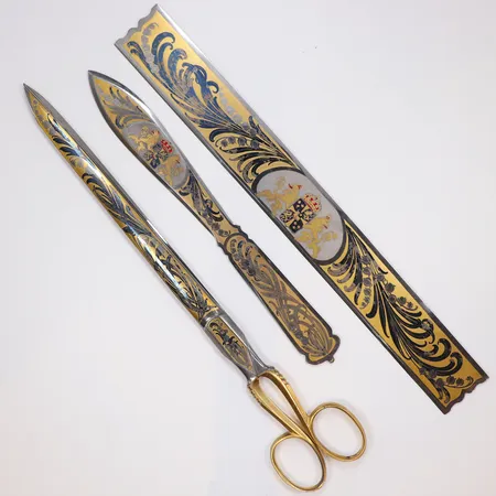 Skrivbordsset Emil Olsson Eskilstuna, linjal sax och brevkniv