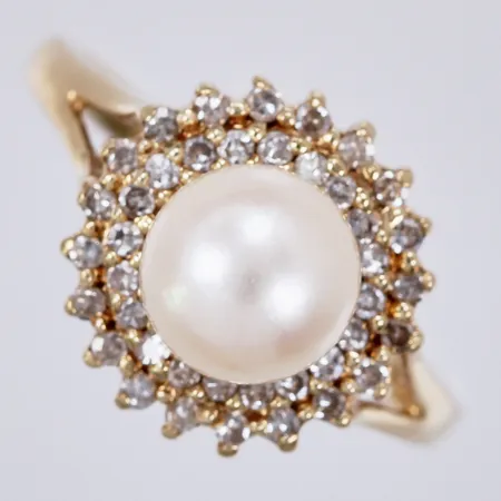 Ring med diamanter ca 41x0,01ct samo odlad pärla Ø 7mm, stl: 17, bredd ca 1-12mm, 18K Vikt: 3,8 g