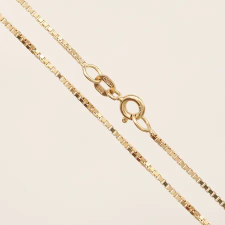 Kedja Venezia längd 42cm bredd 1,1mm, 18K  Vikt: 4,4 g