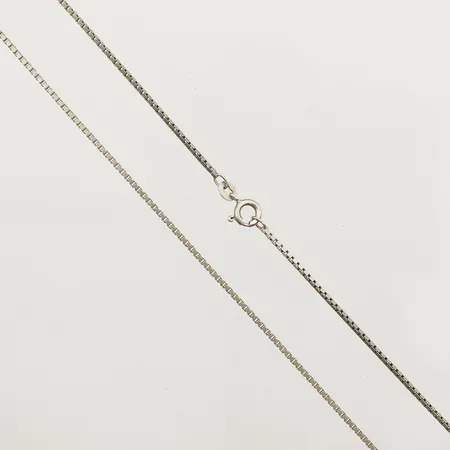 Kedja Venezia längd 45,5cm, bredd 1,3mm, 835/1000 silver Vikt: 4,5 g