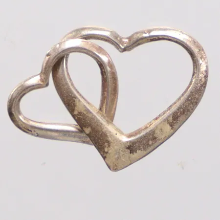 Hänge hjärtan längd 15,4mm, bredd 15,2mm, silver 925/1000 Vikt: 1,2 g