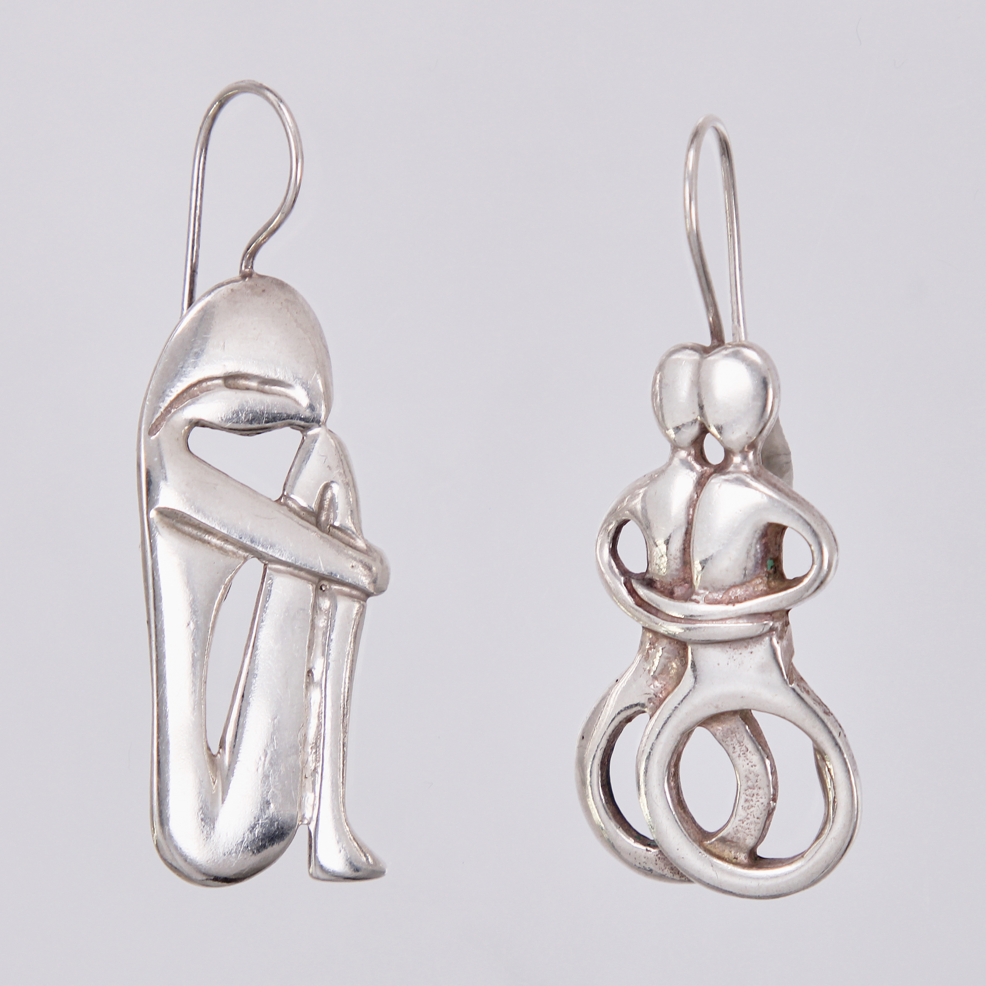 Ett par örhängen längd: ca 3,5cm bredd: ca 1-30mm 925/1000, silver Vikt: 5,7 g