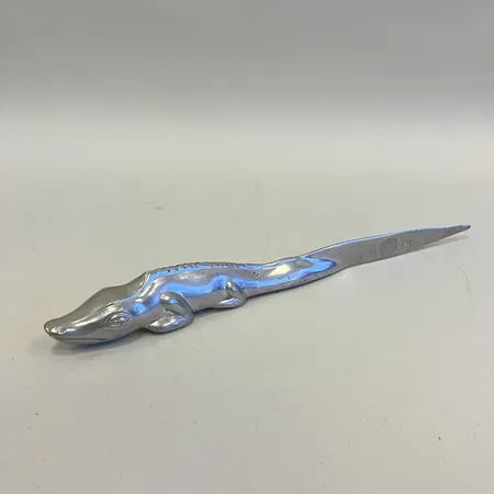 Brevöppnare Alligator 23cm Björn Trägårdh firma Svenskt Tenn 1929, repor, Tenn