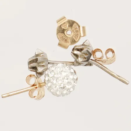 Diverse guld, stenar, 18K Bruttovikt 1,6g 