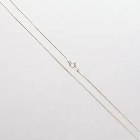 Kedja ormlänk längd 51cm, bredd 1cm, 925/1000 Silver.  Vikt: 4,5 g