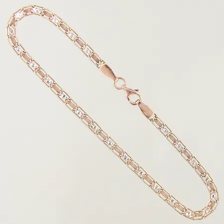 Armband längd 19,5cm bredd 3,2mm, vitguldsdetaljer, 14K Vikt: 3,2 g