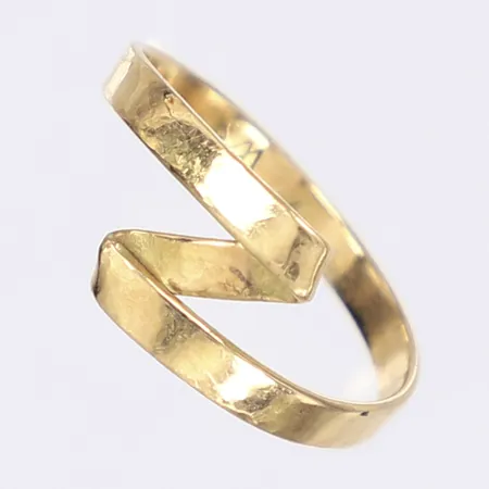 Ring stl 18 bucklig och repig 18K Vikt: 2,3 g