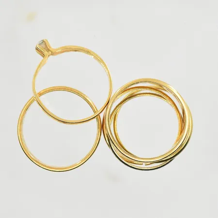 Diverse defekt guld med stenar, 18K. Vikt: 17,4 g