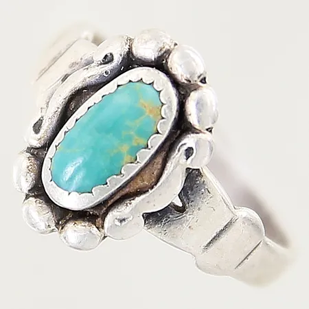 Ring med turkos stl:14½ bredd 2,5-12mm, silver 925/1000 Vikt: 1,9 g