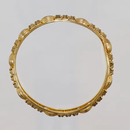 Armring mönstrad Ø59mm skev 22K Vikt: 17,8 g