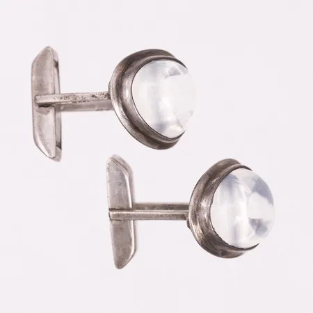 Ett par manschettknappar med vita stenar, 830/1000 silver, svenska importstämplar, vikt 10,2g.