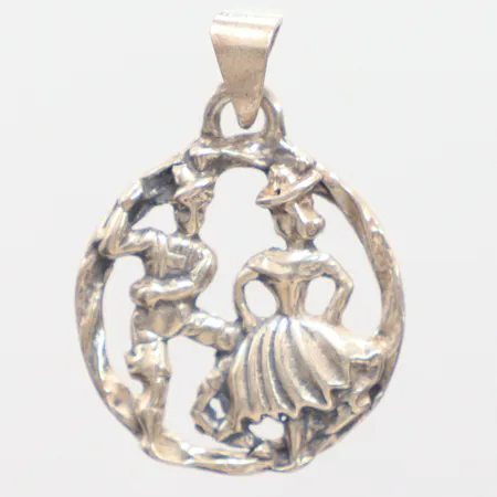 Hänge längd 3cm, bredd 2cm, 925/1000 Silver. Vikt: 3,5 g