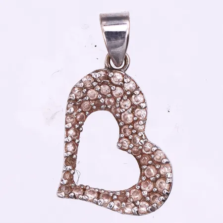 Hänge vitguld,höjd med ögla ca 22 mm,18k. Vikt: 1,5 g