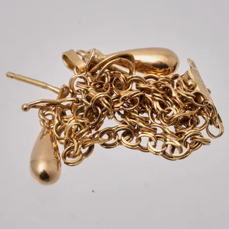 Diverse defekt guld, 18K, 5,31g.