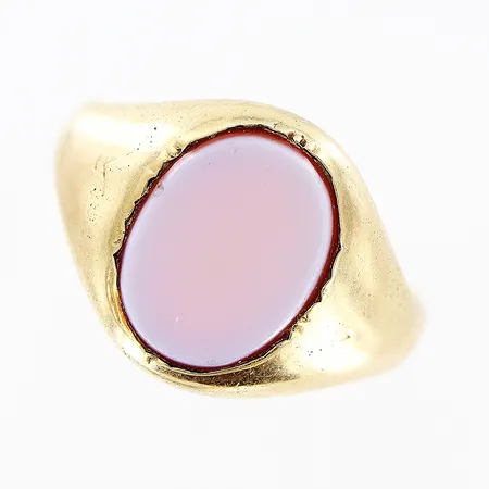 Klackring grå sten stl:16¾ bredd 2-13mm smärre tillverkningsdefekter 14K. Bruttovikt: 3,6gram.  Vikt: 3,6 g