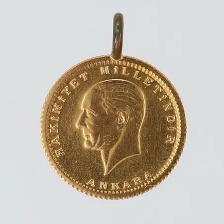 Hänge/mynt Ataturk ca Ø15mm, 1923, ögla oädel metall 22K Vikt: 1,9 g