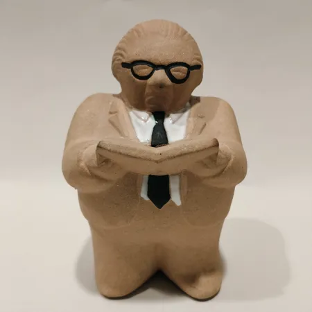 Figurin/ sparbössa, Gunnar Sträng Lisa Larson Gustavsberg, höjd ca 16cm, missfärgning på näsa, osignerad, blyertstext på bakbenen, filtbotten Skickas med paket.