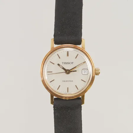 Damur Tissot Seastar 18K 22mm quartz, graverad "För nit och redlighet i rikets tjänst", går ej, batteribyte krävs, läderband original.