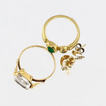 2 Ringar Örhängen defekter, slitage 18K Vikt: 9,8 g