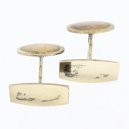 Ett par manschettknappar 19x12mm, slitage på förgyllning, silver. Vikt: 6,3 g