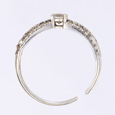 Diverse defekt guld 18K Vikt: 2 g