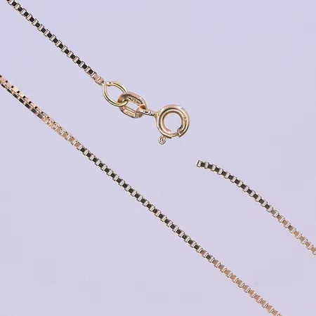 Kedja Venezia Balestra längd 42 cm, saknar ögla 18K. Vikt: 3,5 g