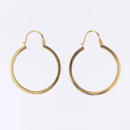 Ett par örhängen Creoler Ø24mm, bredd 1,5mm, 18K Vikt: 2 g