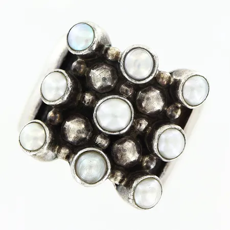 Ring Guldfynd odlade sötvattenpärlor stl:19 bredd 9-19mm silver 925/1000. Vikt: 13,8 g