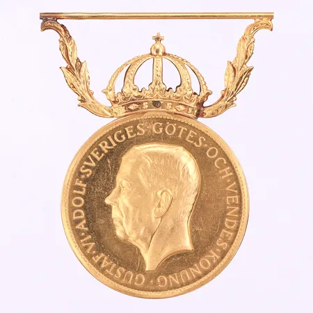 Medalj Gustaf VI Adolf,gravyr,23/18k. Vikt: 13,6 g